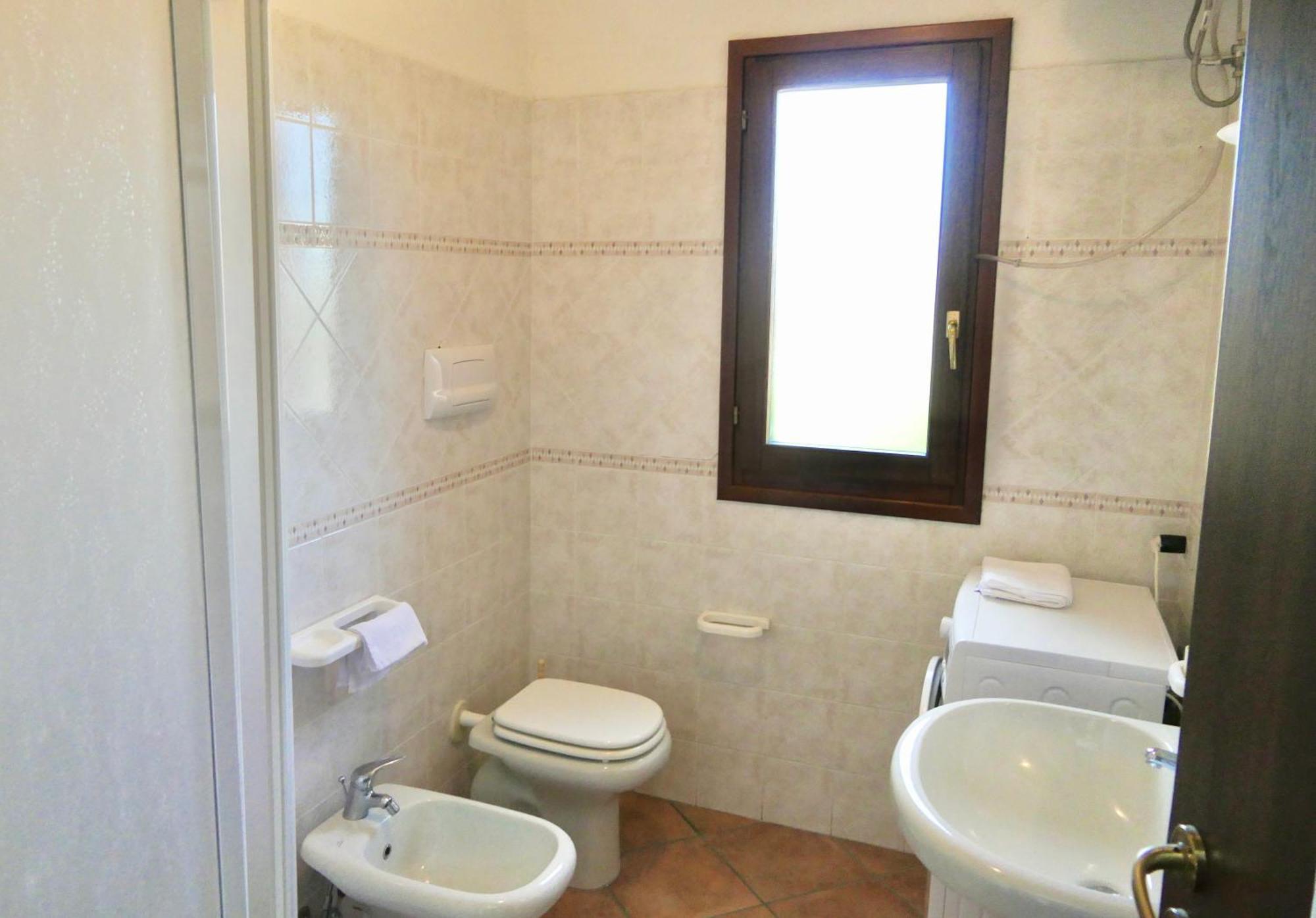 Iss Travel, La Ginestra - 2-Bedroom Apartment With Terrace And View Over Tavolara Island San Teodoro  Exteriör bild